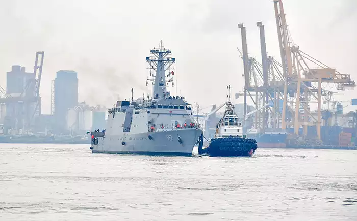 Multinational contingent from 17 nations arrives in Colombo aboard INS Sunayna